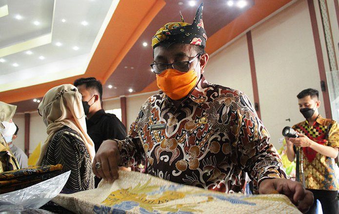 Pemkab Situbondo Janjikan Bantuan Keuangan Khusus Bagi 10 Desa Cakupan Vaksin 100 Persen