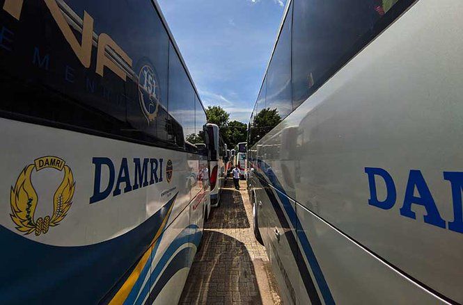 Bus DAMRI Perintis di Ponorogo Berhenti Beroperasi