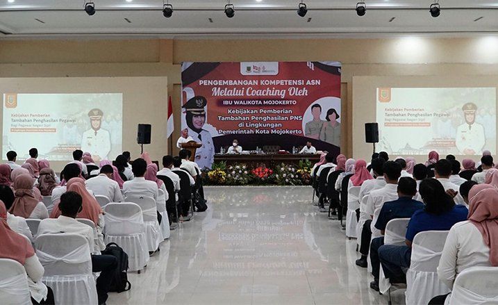 300 Pejabat di Kota Mojokerto Dapat "<em>Coaching</em>" Terkait TPP, Ini Target Ning Ita
