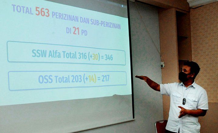 Semua Perizinan di Surabaya Gunakan Aplikasi SSW Alfa