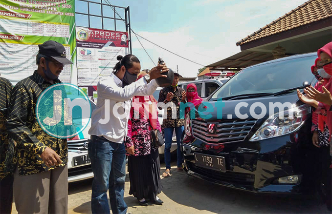 Sempat Menyandang Desa Tertinggal, Kini Sekapuk Deklarasikan Sebagai Desa Miliarder