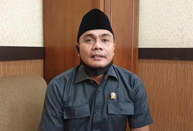 Data Penerima Bansos Covid-19 di Jatim Berantakan