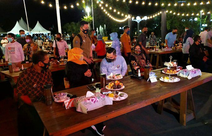 Khofifah dan Risma Duduk Satu Meja di Awarding Kampung Tangguh Semeru