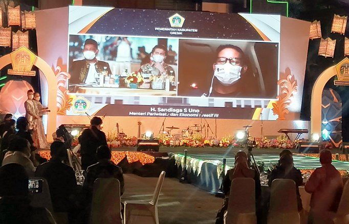 Menparekraf Sandiaga Apresiasi Kabupaten Gresik Pulihkan Ekonomi, Ini Tiga Titipannya