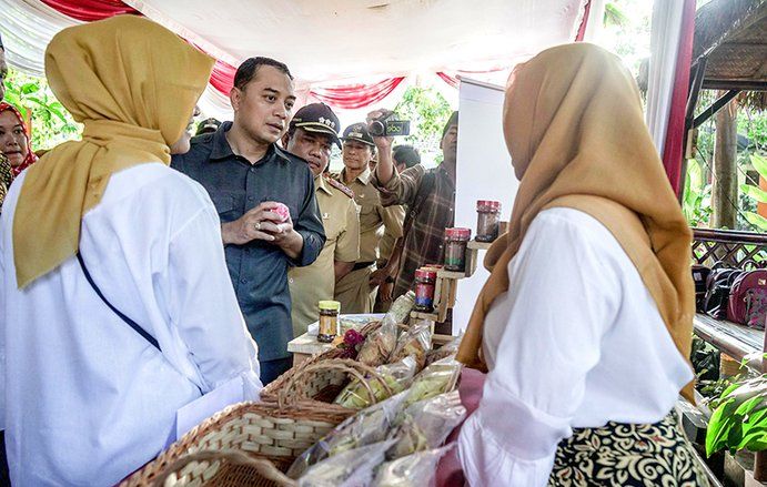 Terus Berinovasi Entas Kemiskinan, Pemkot Surabaya Gunakan Data MBR