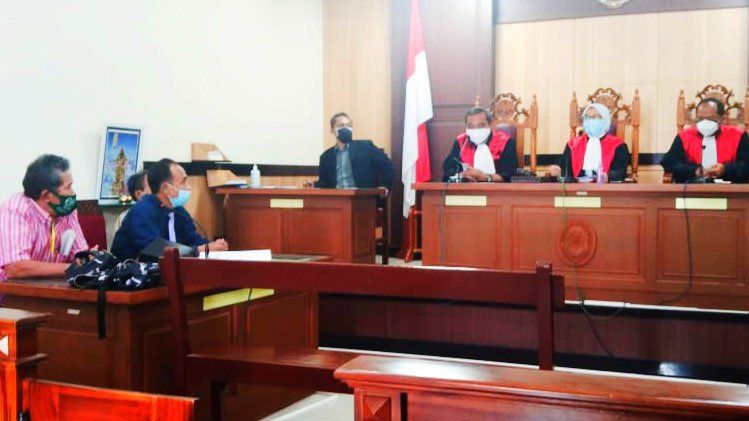 Status Jadi Tergugat, Kades di Gresik Malah Dilantik