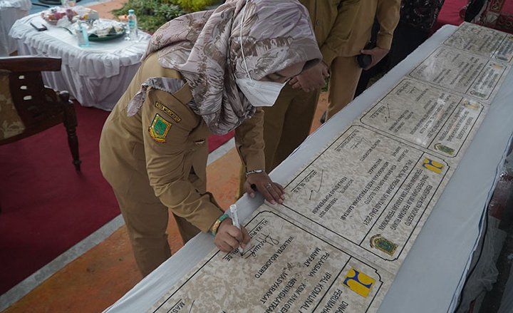 Ning Ita Resmikan 7 IPAL Komunal di Kota Mojokerto