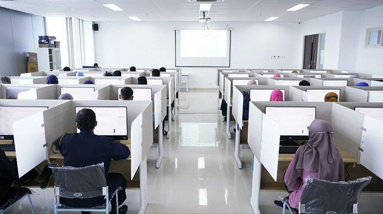 Gandeng ITS, Pemkot Surabaya Gelar Tes TOEFL Bagi Guru, Kepala Sekolah, dan PNS
