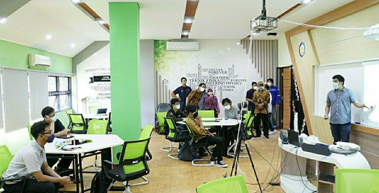 ITS Sudah Mulai Berlakukan Perkuliahan Hybrid