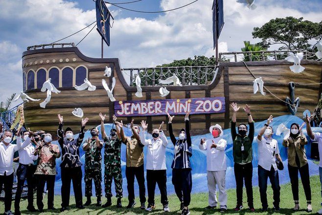 Resmikan Jember Mini Zoo, Bupati Hendy Apresiasi Wisata Edukasi Keluarga