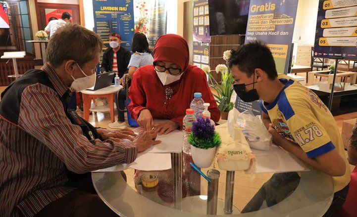 Peringati Hari Dharma Karya Dhika 2021, Kemenkumham Jatim Gelar Legal Expo