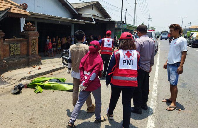Diduga Tidak Bisa Lajukan Motor, Warga Sidoarjo Tewas Tabrak Pagar di Mojokerto