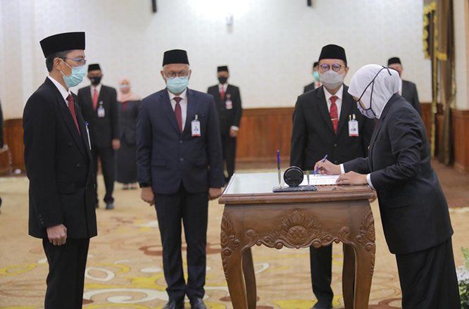 Bank Jatim Catat Laba Rp 608,22 miliar