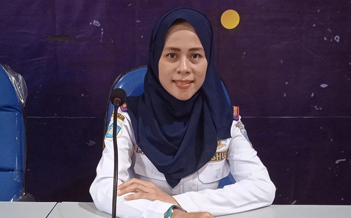 Unik Petugas Trafik Voice Dishub Lamongan Ingatkan Pengendara Pakai Pantun Lucu