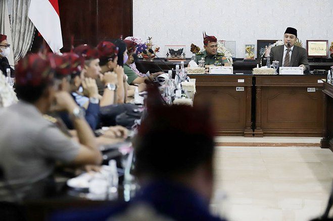 Eri Cahyadi Beberkan Strategi Ekonomi Kerakyatan kepada Peserta SSDN Lemhannas RI