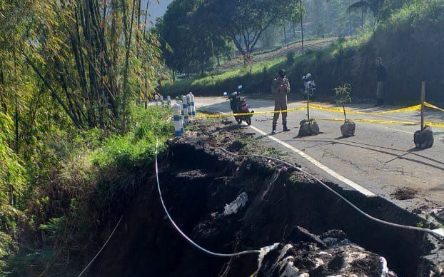 Musim Hujan, Ini Titik Rawan Jalan Longsor di Jatim