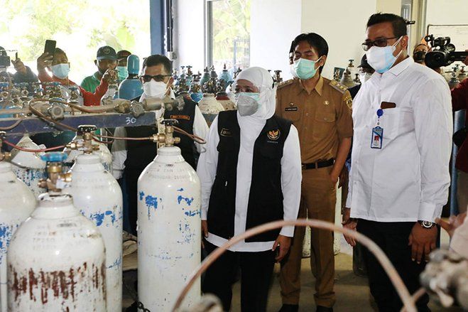 Khofifah: Rumah Sakit Harus Jemput Oksigen