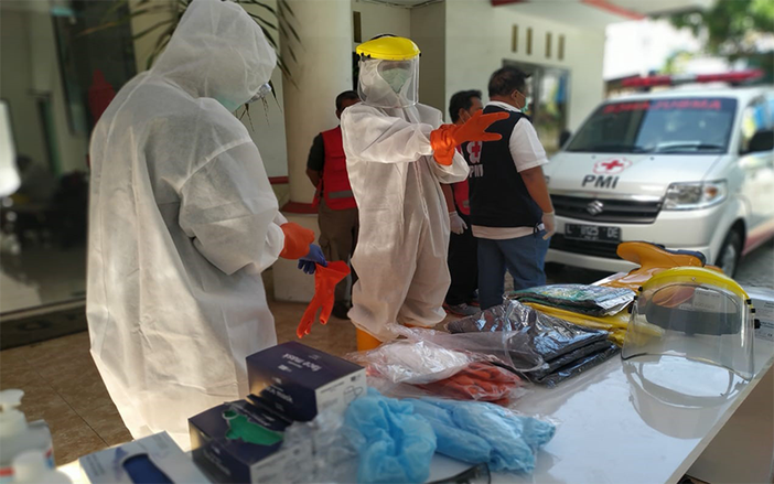 PMI Jember Siapkan 2 Mobil Ambulans Khusus Jenazah Covid-19 di Wilayah Tapal Kuda
