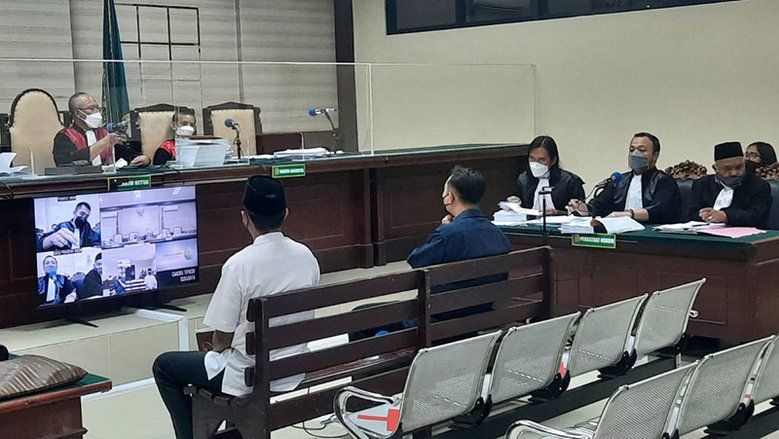 Ini Penjelasan Bupati Nonaktif Nganjuk Asal Uang Dalam Brankas yang Disita Petugas&nbsp;