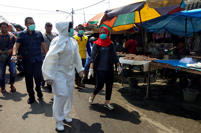 Di Tengah Wabah Covid-19, Ning Ita Pastikan Stok Pangan Warga Mojokerto Aman