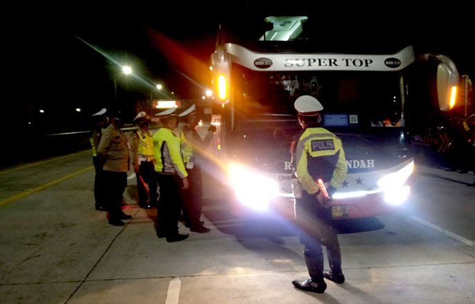 Gelar Operasi PPKM Darurat, Polda Jatim Turunkan 20 Ribu Personel