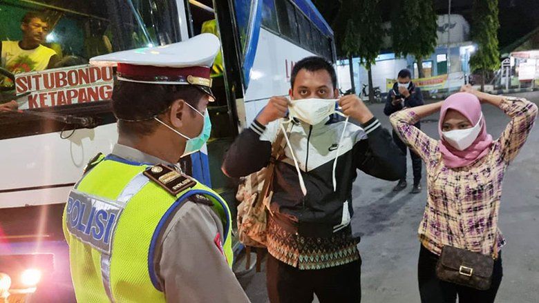 Cegah Covid-19 Varian Baru Omicron, Bupati Situbondo Perintahkan Galakkan Operasi Yustisi