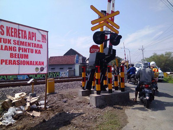 DPRD Jatim Kritisi Anggaran Palang Pintu Kereta Api Hanya Rp 500 Juta