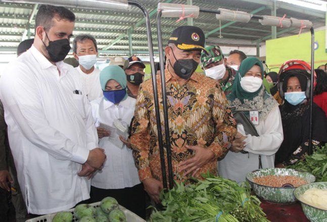 Pasar Tradisional Kronong Probolinggo Jadi Pilot Project Menuju Pasar Syariah