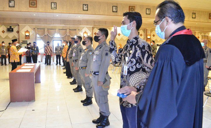 Lantik 29 Pejabat Fungsional, Bupati Gresik Minta Loyal Layani Masyarakat