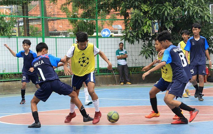Puluhan Peserta Tim SMP se-Surabaya Isi Libur Nataru Dengan Lomba Antar Sekolah