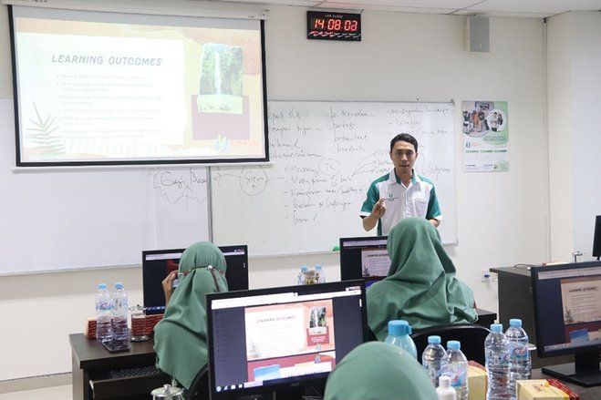 Dorong Peningkatan Mutu Lewat Pelatihan Kompetensi Pendidik dan Pengelolaan Media Sekolah