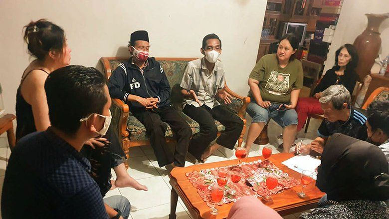 Gegara Tidak Mau Diajak Makan di PKL, Ibu di Gresik Aniaya Anaknya