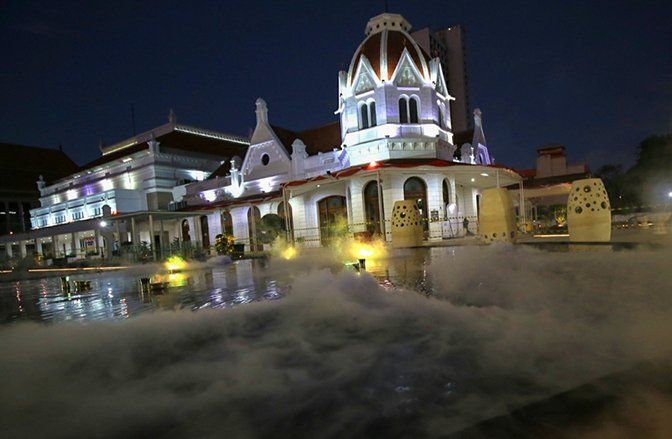 Plaza Atas Alun-alun Surabaya Diresmikan