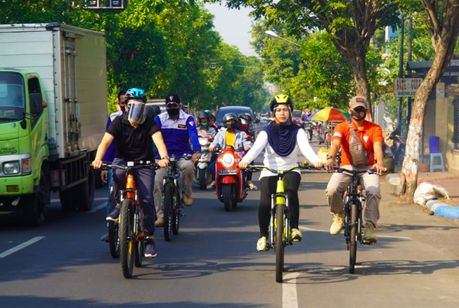 Ning Ita Pastikan Tak Akan Pungut Pajak Pesepeda