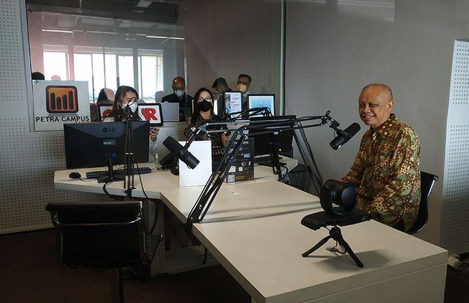 Bikin iri! Launching Empat Laboratorium Sekaligus, Ikom UK Petra Siap Kolaborasi