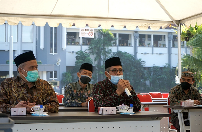 450 Santri Ponpes Hidayatullah Surabaya Jalani Rapid Test Massal