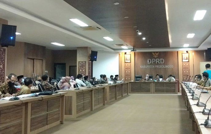 Temukan Kejanggalan, Warga Pajurangan Probolinggo Minta Penghitungan Ulang Hasil Pilkades