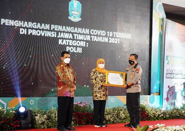 Polres Situbondo Terima Penghargaan Penanganan Covid-19&nbsp;&nbsp;Terbaik di Jatim