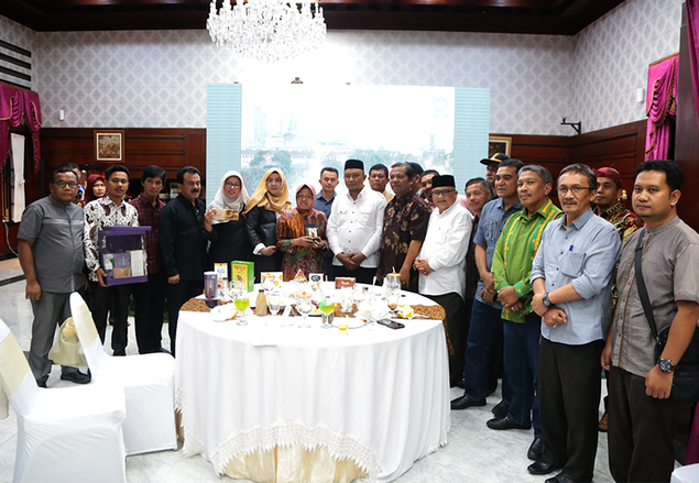 Risma Usulkan Desa Bunga ke Pemkab Aceh Tengah