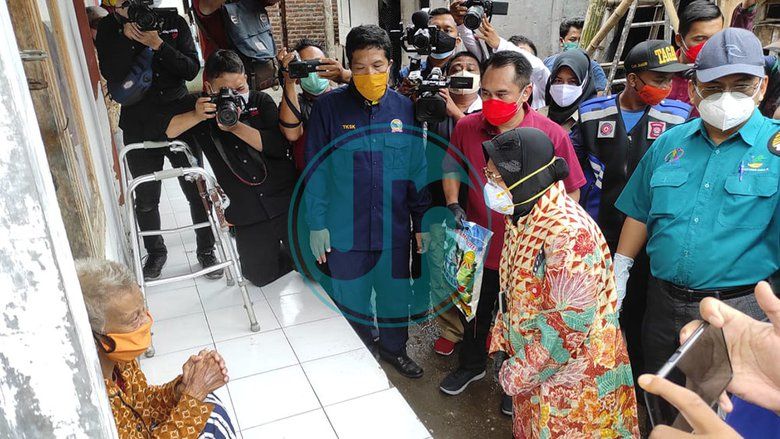 Ke Mojokerto, Mensos Risma Temuai warga di ekslokalisasi