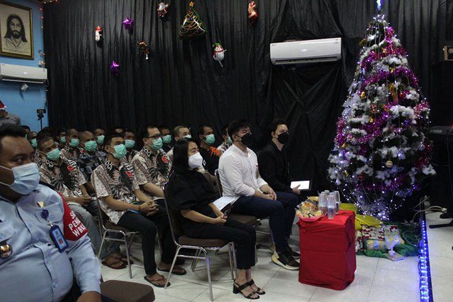 Warga Binaan Rayakan Natal Di Gereja Rutan Surabaya