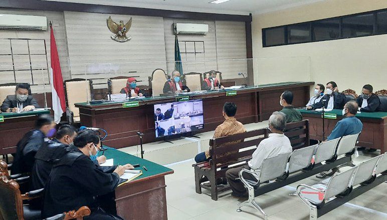 Saksi Tukang Becak Mengenalkan Sosok Bupati Nganjuk nonaktif Dikenal Dermawan di Persidangan