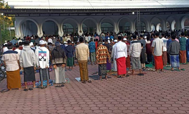 Rayakan Idulfitri Lebih Awal dari Pemerintah, Ini Dalil dari Pesantren Mahfilud Durror di Jember