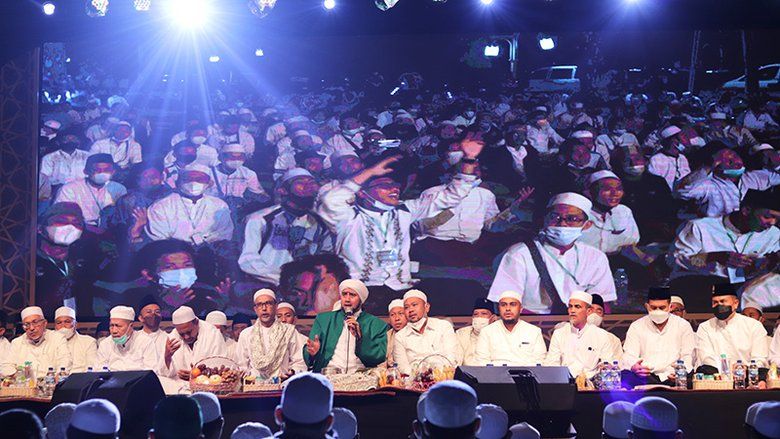 Peringatan HUT Gresik Gelar Selawat Nabi