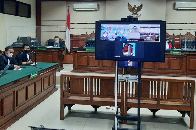 Jual Beli Jabatan, Bupati Nonaktif Probolinggo Divonis 4 Tahun Penjara