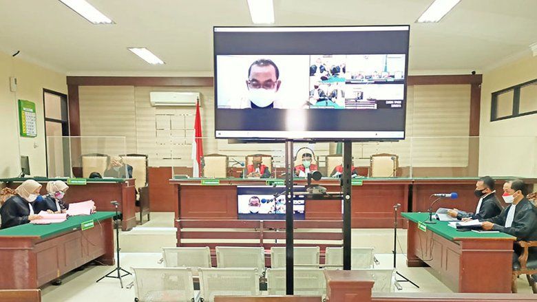 Korupsi Anggaran Kecamatan, Camat nonaktif Duduksampeyan Divonis 6 Tahun