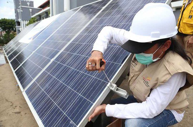Targetkan Surabaya Netralitas dengan Akselerasikan EBT Ramah Lingkungan