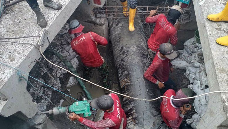 Cegah Genangan, Pembuatan Saluran di Jalan Kedung Cowek Terkoneksi ke Laut 
