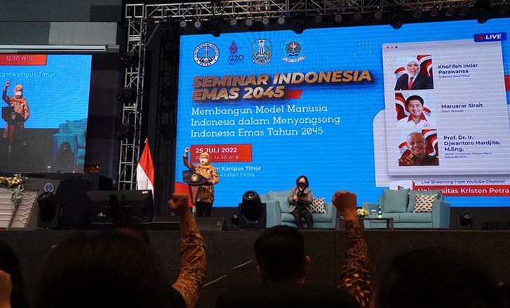 1.700 Maba Ikuti WGG 2022 Hadirkan Khofifah dan Maruarar Sirait di UK Petra