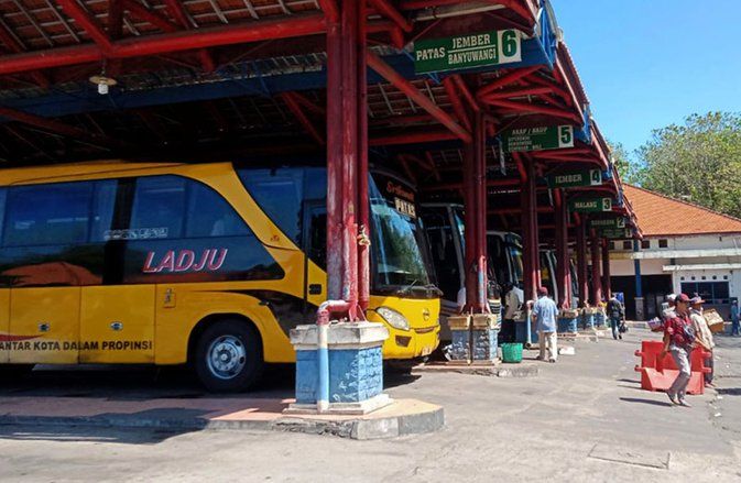 Iduladha, Penumpang Bus&nbsp;di Terminal Bayuangga Probolinggo Hanya 40 Persen